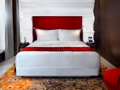 Hotel Mira Moon
