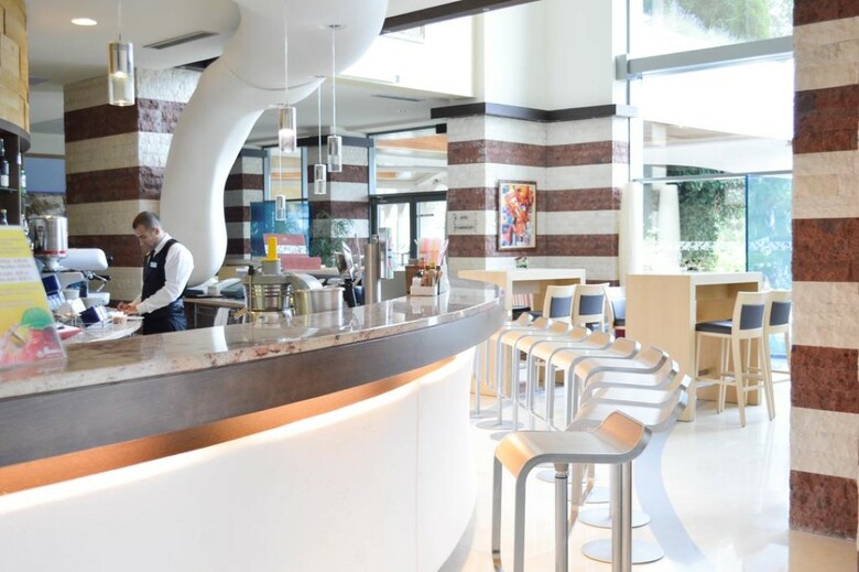 Hotel Flamingo Grand