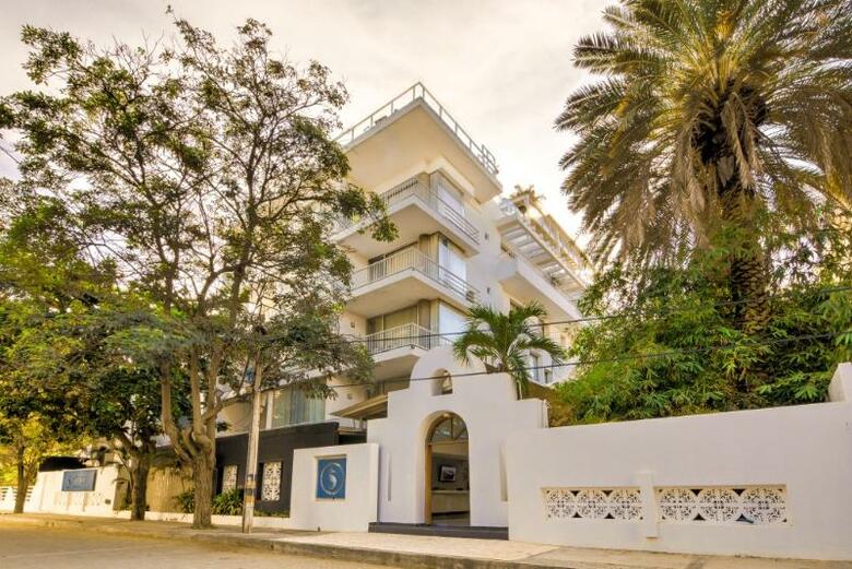 Hotel Santorini And Resort