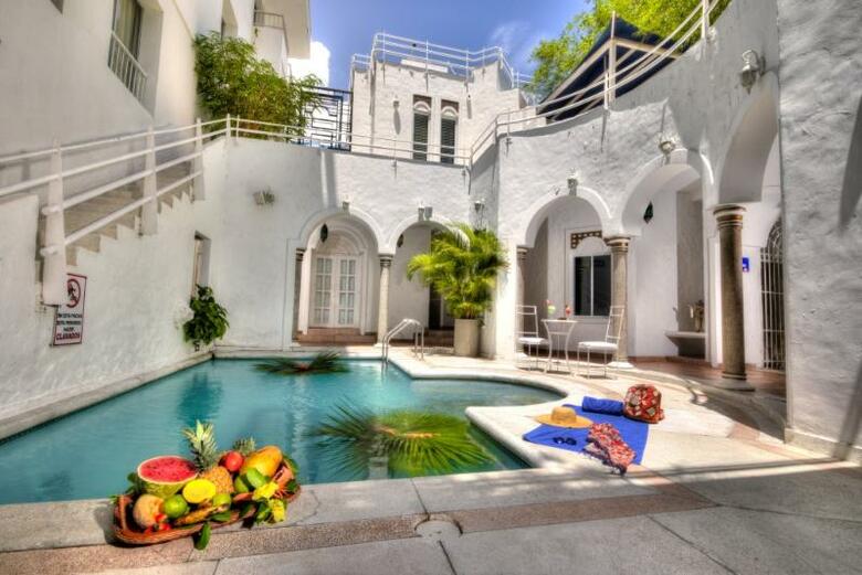 Hotel Santorini And Resort