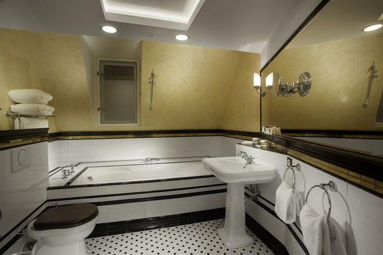 Hotel Paris Prague