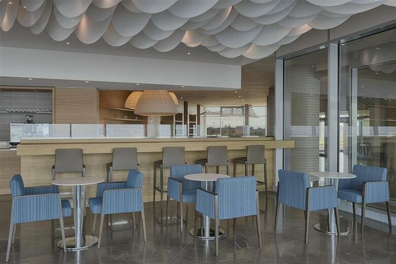 Hotel Four Points By Sheraton Oran