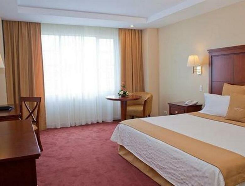Howard Johnson Hotel Loja