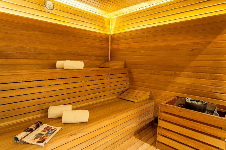 Hotel Movich Buro 26