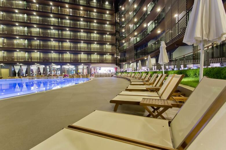 Hotel Galeon Residence And Spa