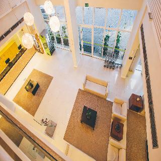 Hotel Saint Moritz Hplus Express