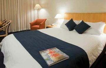 Hotel Ibis Styles Canberra Narrabund