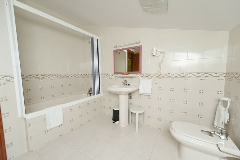 Hotel Artaza
