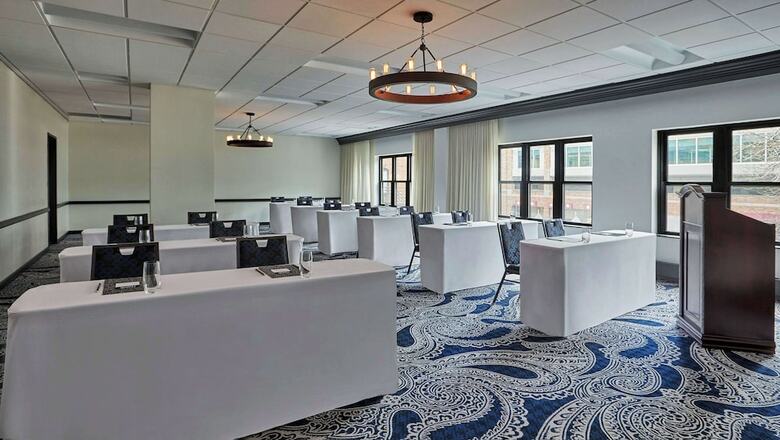 Hotel Graduate Minneapolis