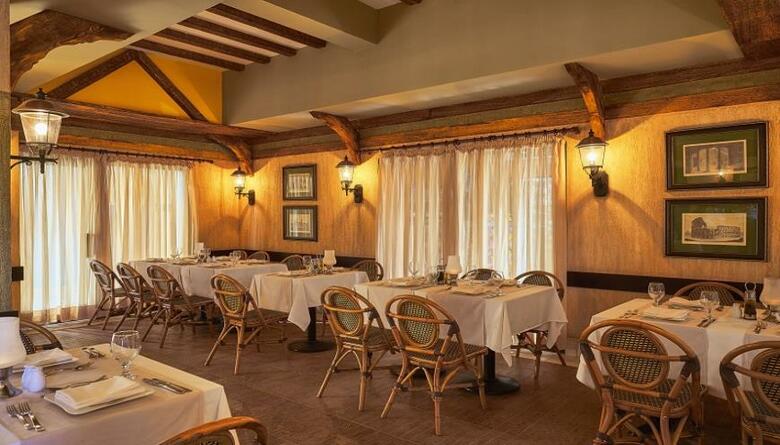 Hotel Jaz Dar El Madina