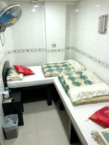 Hostal Holland Guest House