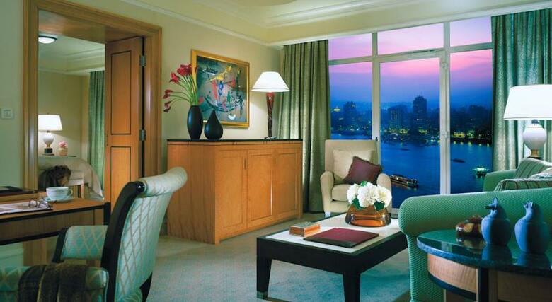 Four Seasons Hotel Cairo Nile Plaza