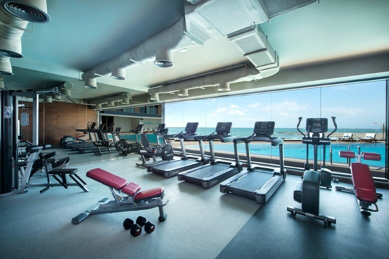 Hotel Wyndham Garden Ajman Corniche