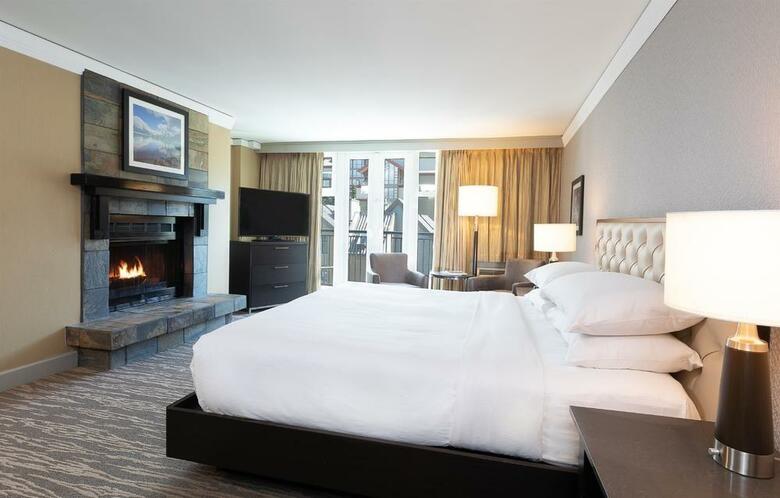 Hotel Hilton Whistler Resort And Spa
