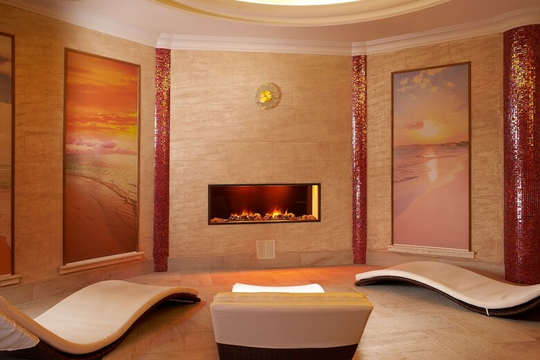 Hotel Retro Riverside Wellness Resort