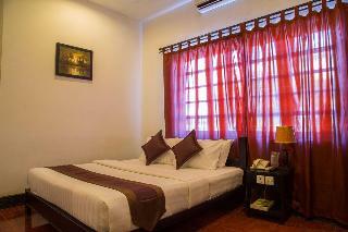 Hotel The Moon Villa & Caf�