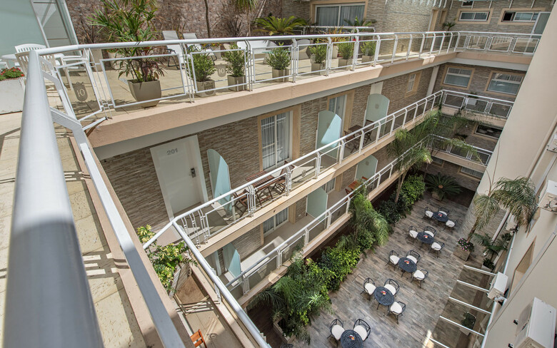 Nuevo Ostende Hotel