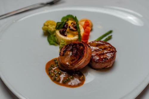 Hotel Empress Angkor Resort And Spa