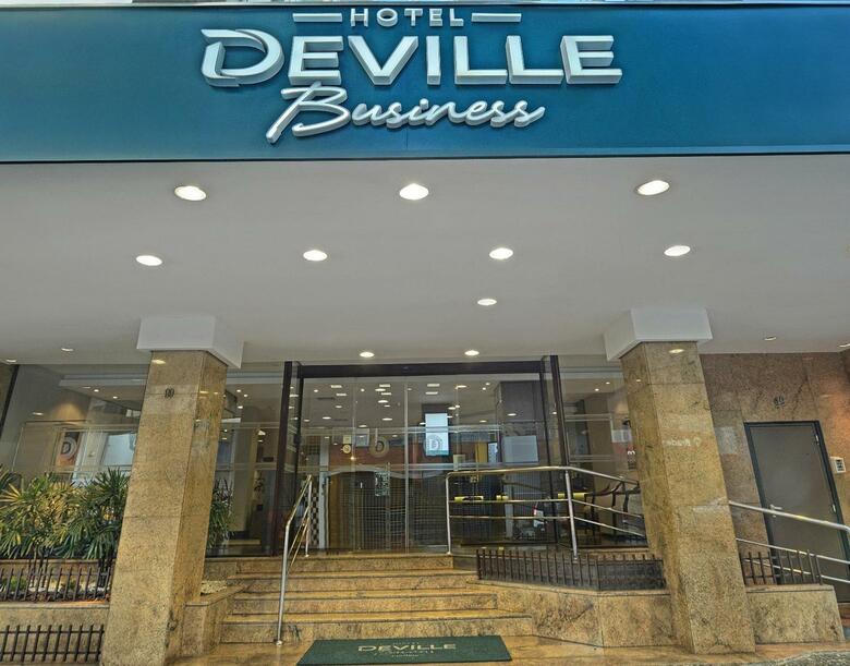 Hotel Deville Curitiba Batel