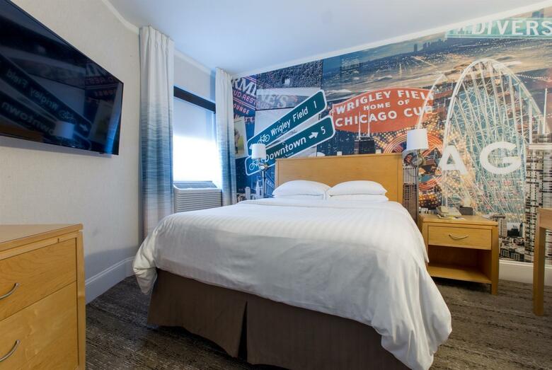 Hotel Versey Days Inn By Wyndham Chicago