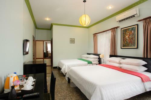 Sakara Boutique Villa