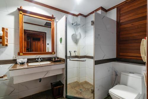 Hotel Empress Residence Resort And Spa