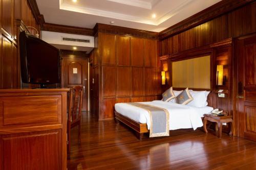 Hotel Empress Residence Resort And Spa