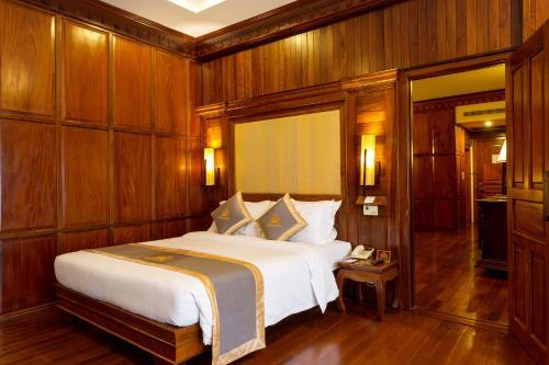 Hotel Empress Residence Resort And Spa