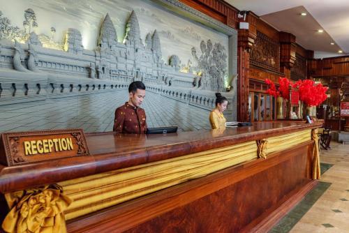 Hotel Empress Residence Resort And Spa