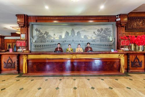 Hotel Empress Residence Resort And Spa