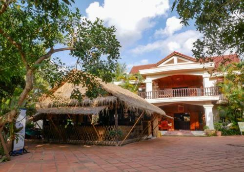 Hostal Bloom Garden Guesthouse