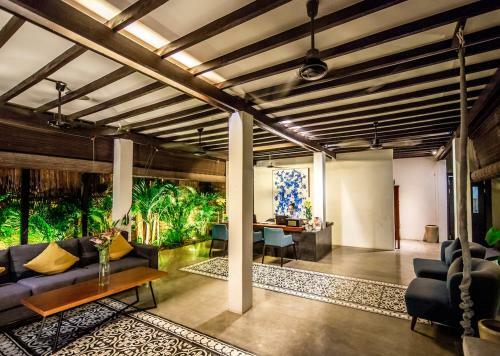 Mulberry Boutique Hotel