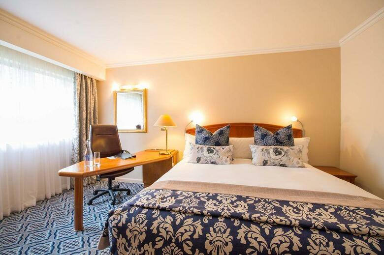 Protea Hotel Balalaika Sandton
