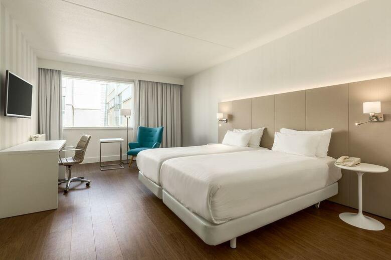 Hotel NH Amsterdam Schiphol Airport