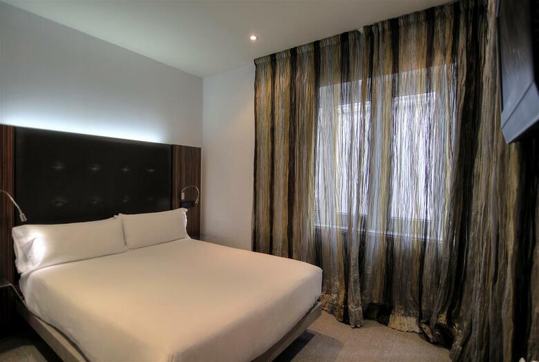 Hotel Petit Palace Tamarises