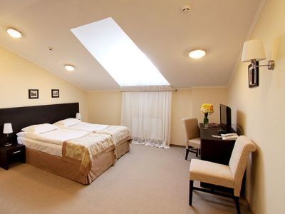 Hotel Reikartz Dworzec Lviv