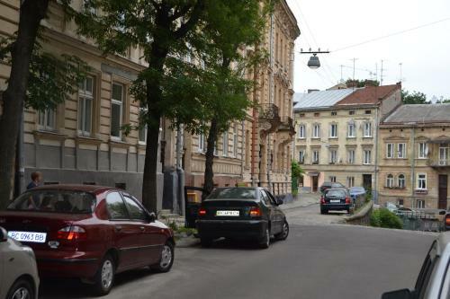 Near Citadel Apartment