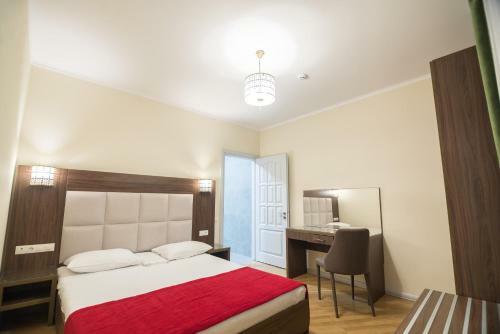 Hotel Pivdenniy