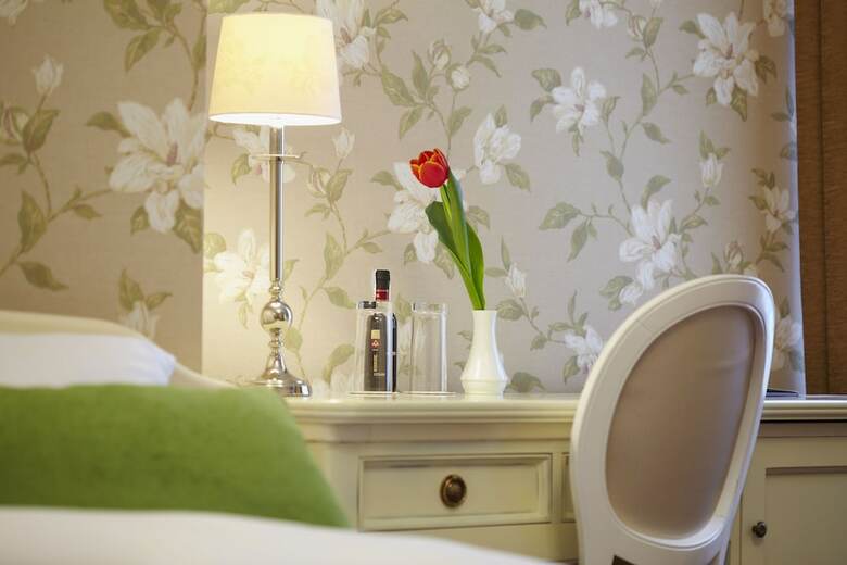 Vintage Boutique Hotel