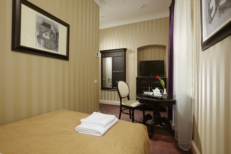 Vintage Boutique Hotel