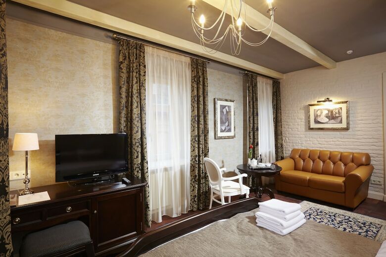 Vintage Boutique Hotel