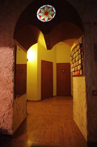 Ghostel - Medieval Hostel