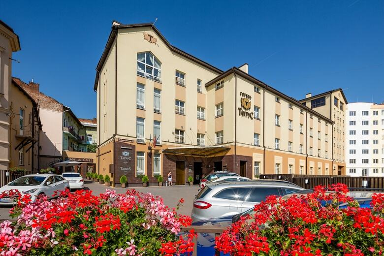 Taurus Hotel & Spa