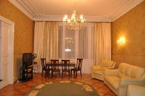 Old Town Apartments