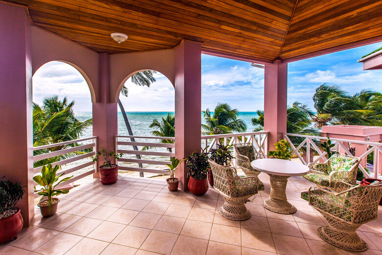 Hotel Grand Colony Island Villas
