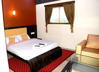 Hostal Hotel Adore Inn