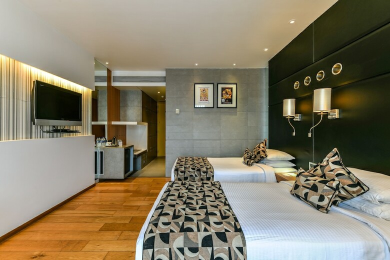 Hotel The Regale By Tunga