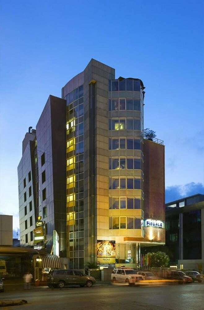 Hotel The Regale By Tunga