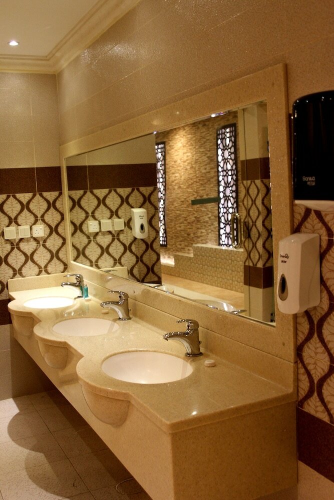 Carawan Al Fahad Hotel