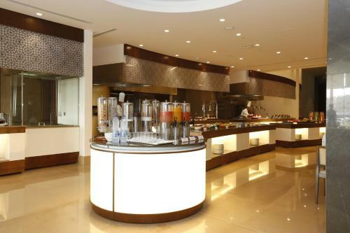 Crowne Plaza Hotel Riyadh Minhal
